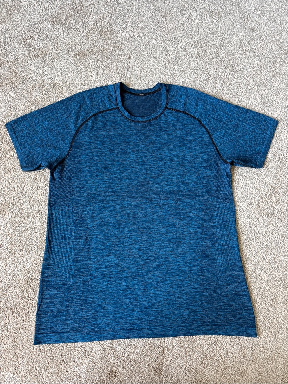 Lululemon Blue Black Heather Metal Vent Tech Short Sleeve Seamless Tee